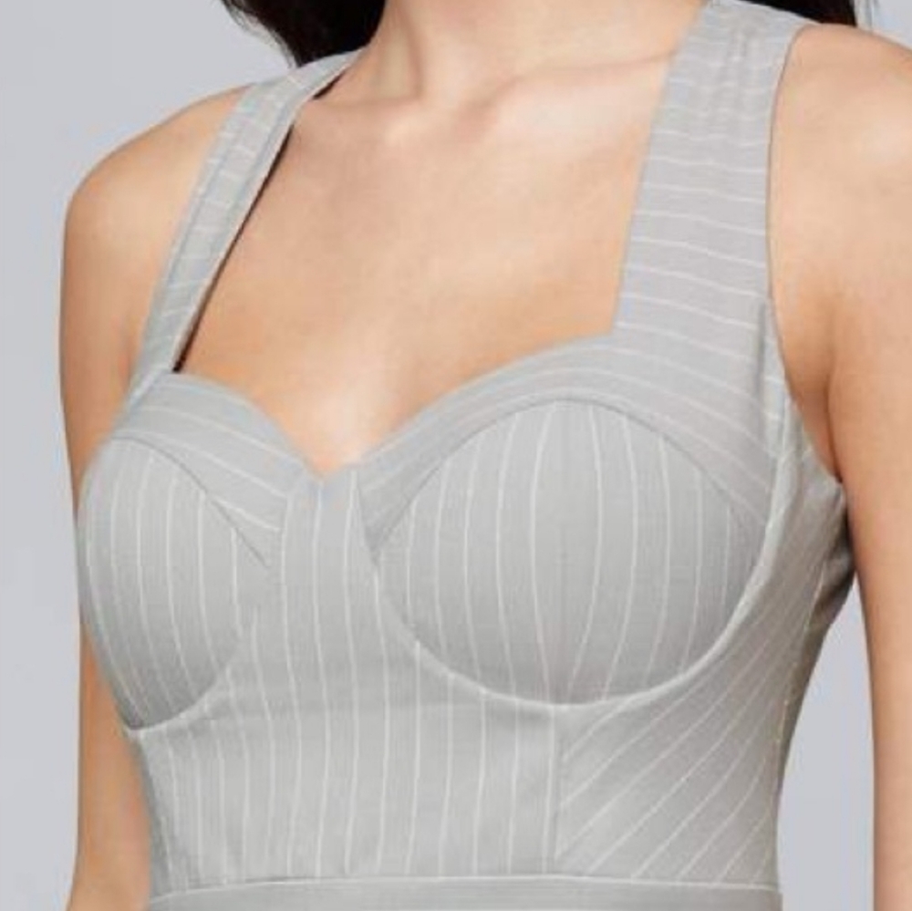 BEBE Mitered Pinstripe Dress Light Grey Pintri Colors Size 14 - Picture 3 of 6